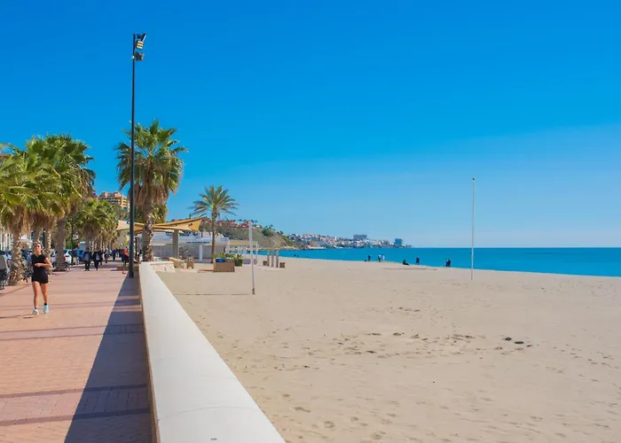 A 50 M De La Playa * Fuengirola