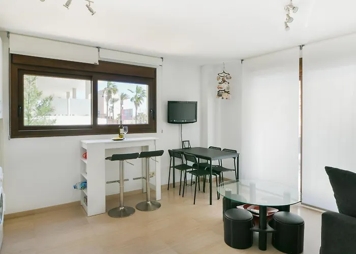 A 50 M De La Playa Fuengirola