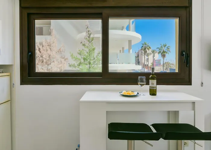 A 50 M De La Playa Apartment