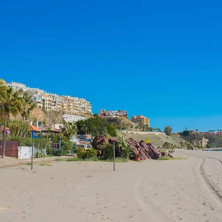 A 50 M De La Playa Apartment